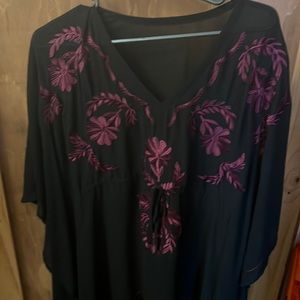 Oversized sheer pullover top with flower design
